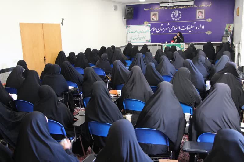 مداحان رسانه غدیر و محرم باشند