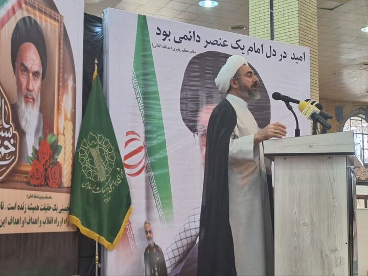 انقلاب اسلامی، پرتویی از نهضت جهانی حضرت ولی‌عصر(عج) است