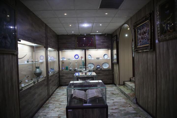 آثار خطی و چوبی؛ میراث بقاع متبرکه فارس وارد فهرست رسمی شد