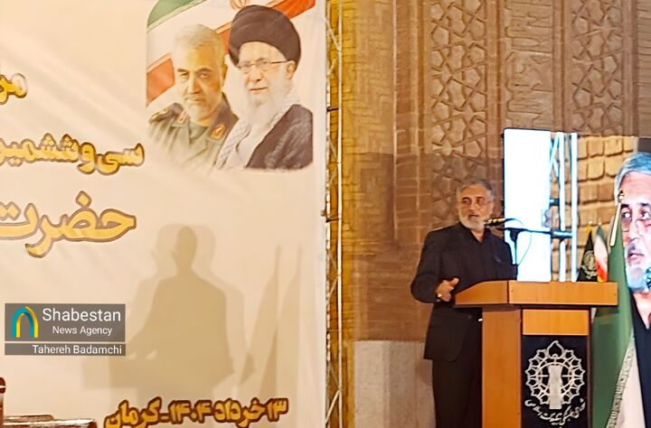 لزوم صیانت از انقلاب در برابر نااهلان/ امام(ره) مذهب را راه رهایی ملت‌ها  از چنگال استکبار و استعمار می‌دانست