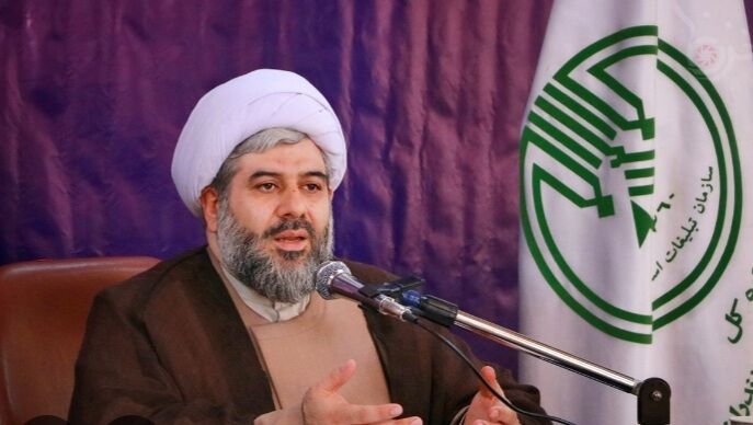 زمزمه دعای عرفه در مساجد و مصلاهای مازندران 