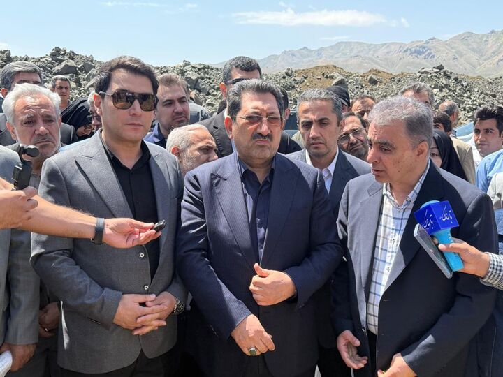 بازدید وزیر صمت از طرح توسعه زنجیره فولاد در معدن سنگ آهن گلالی قروه