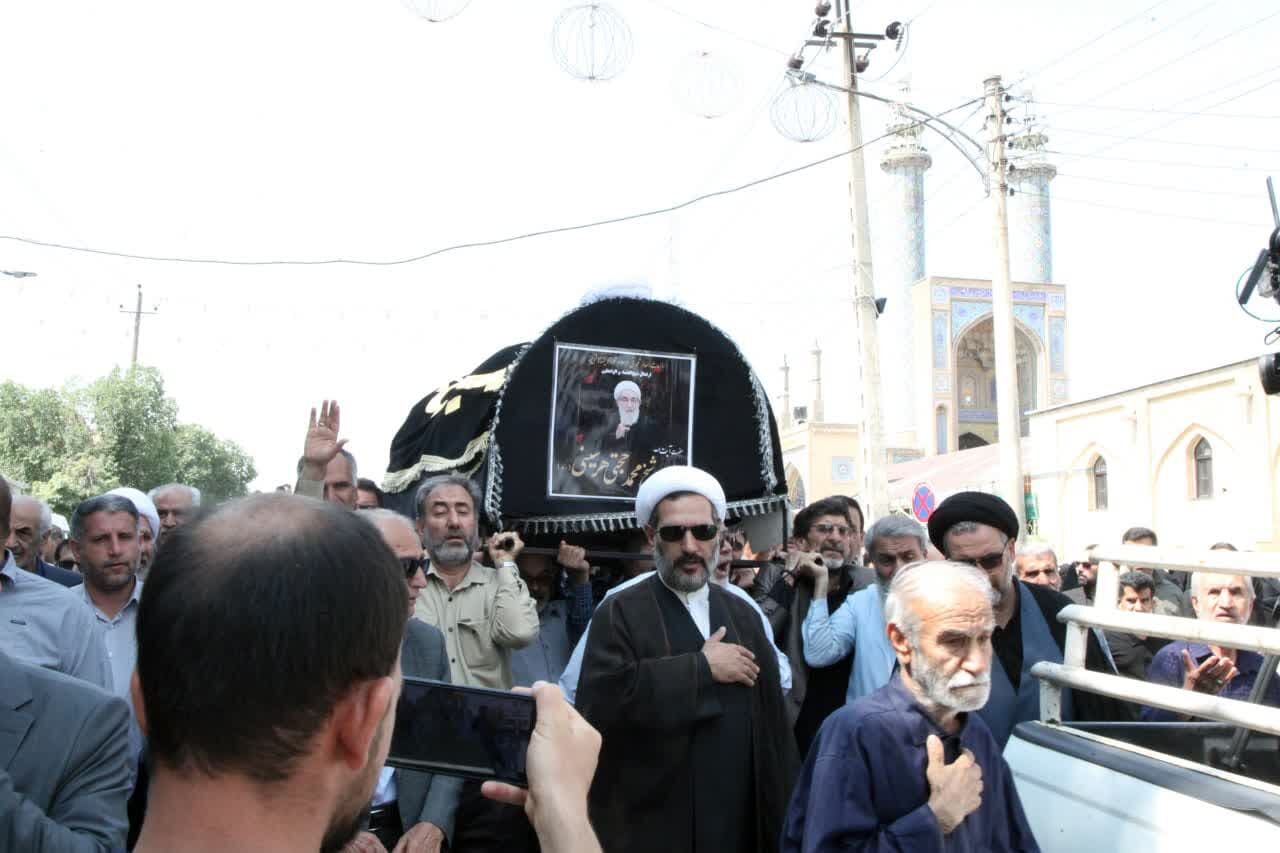پیکر آیتالله محمد حجتی هرسینی در کرمانشاه به خاک سپرده شد