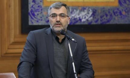 سگگردانی؛ هویت گمشده انسان مدرن زیر سایه خودنمایی