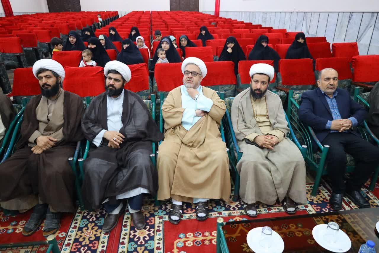 بزرگترین خدمت کسب رضایت مردم و پرهیز از رنجاندن آنان است