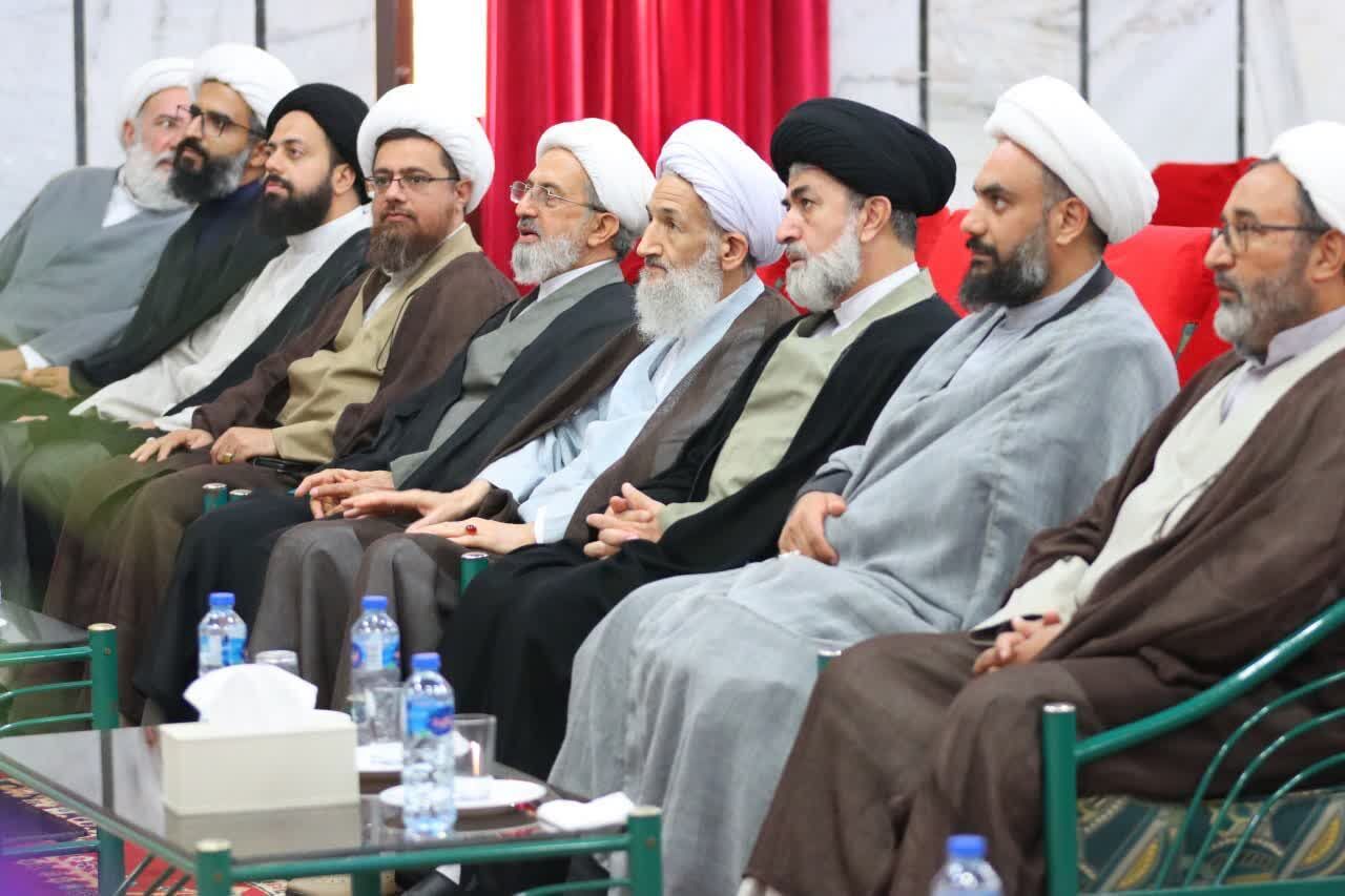 بزرگترین خدمت کسب رضایت مردم و پرهیز از رنجاندن آنان است