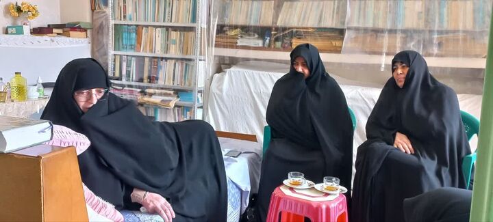 نغمه‌ی سپاس در آستانه غدیر؛  تکریم از چهار دهه تلاش بانوی قرآنی آران و بیدگل