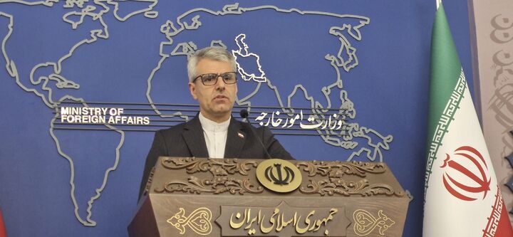 عدم جدیت آمریکا در مذاکره با تحریم‌های جدید علیه ایران/غنی‌سازی موضوع غیرقابل مذاکره