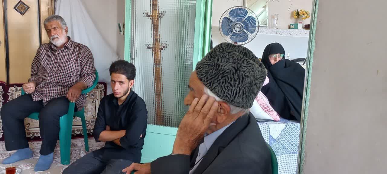 نغمهی سپاس در آستانه غدیر؛ تکریم از چهار دهه تلاش بانوی قرآنی آران و بیدگل