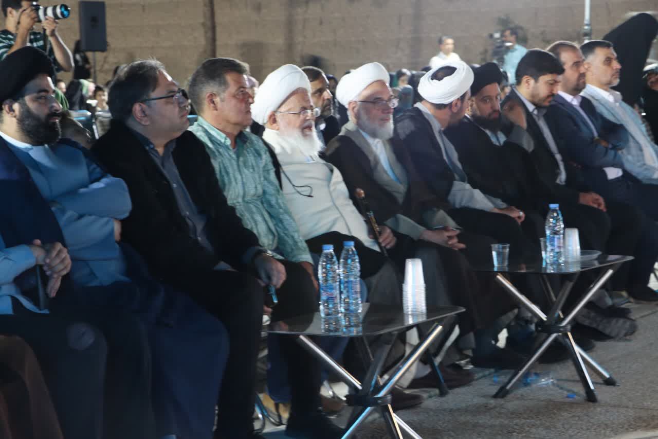 جشن خانواده بزرگ طرح طراوت کانون های مساجد شهر یزد برگزار شد