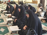 محفل انس با قرآن به مناسبت دهه ولایت و امامت در بقعه احمد ابن اسحاق (ره)