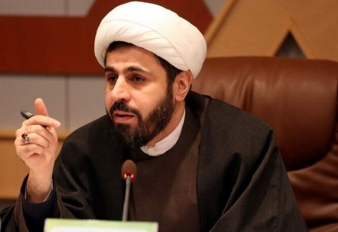 «غدیر» از مسائل مورد اجماع است/ اهل تسنن هم حدیث غدیر را روایت کرده‌اند