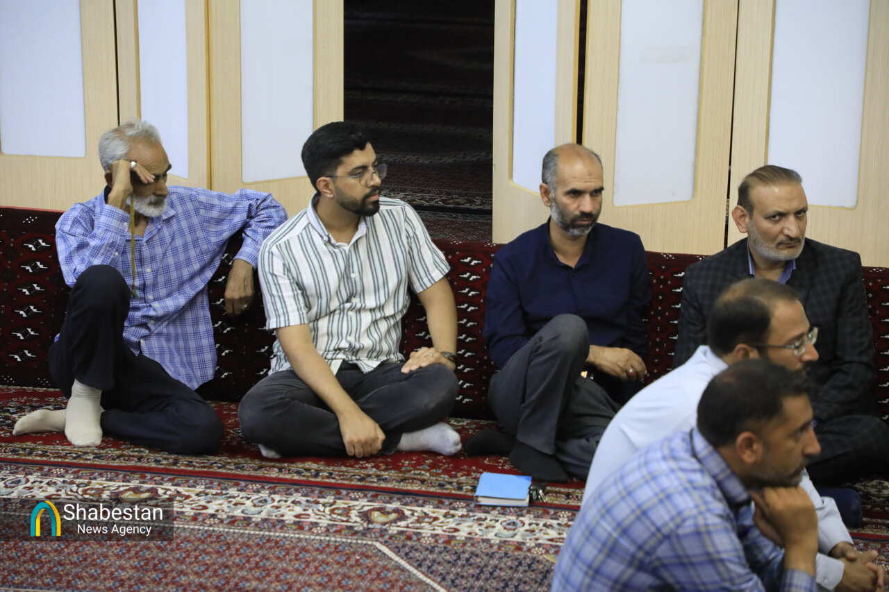 دیدار دست‌اندکاران جشن‌های غدیر با نماینده ولی فقیه در خراسان جنوبی