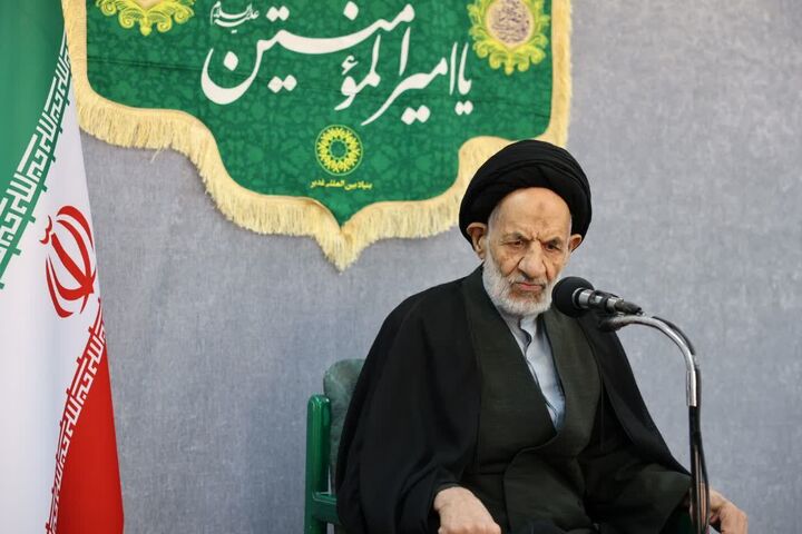 سکوت در برابر ظلم خیانت به حق است