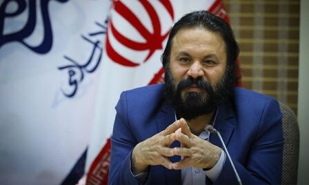 ذات هنر برای تقویت ارزش های انسانی و اخلاقی ساخته شده است