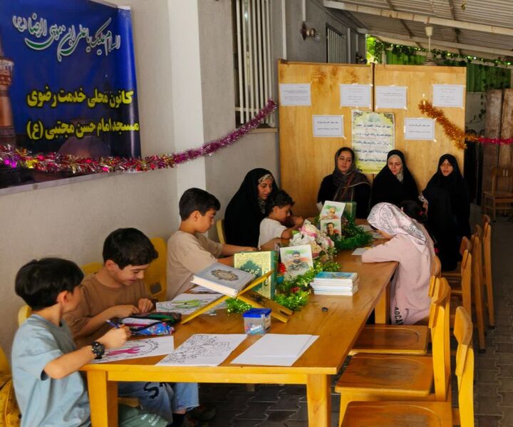 خادمیاران رضوی بهشهر و برپایی ایستگاه نقاشی و روایت غدیر در دهه ولایت