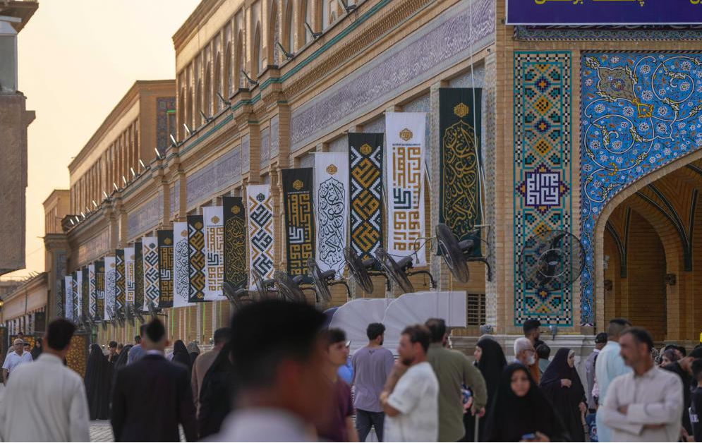 ادامه آماده سازی و تزئین شهرهای عراق به مناسبت هفته غدیر+ عکس