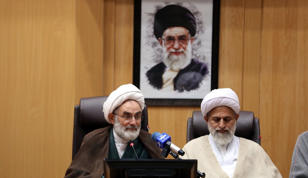 مدیر جدید حوزه علمیه گیلان معارفه شد