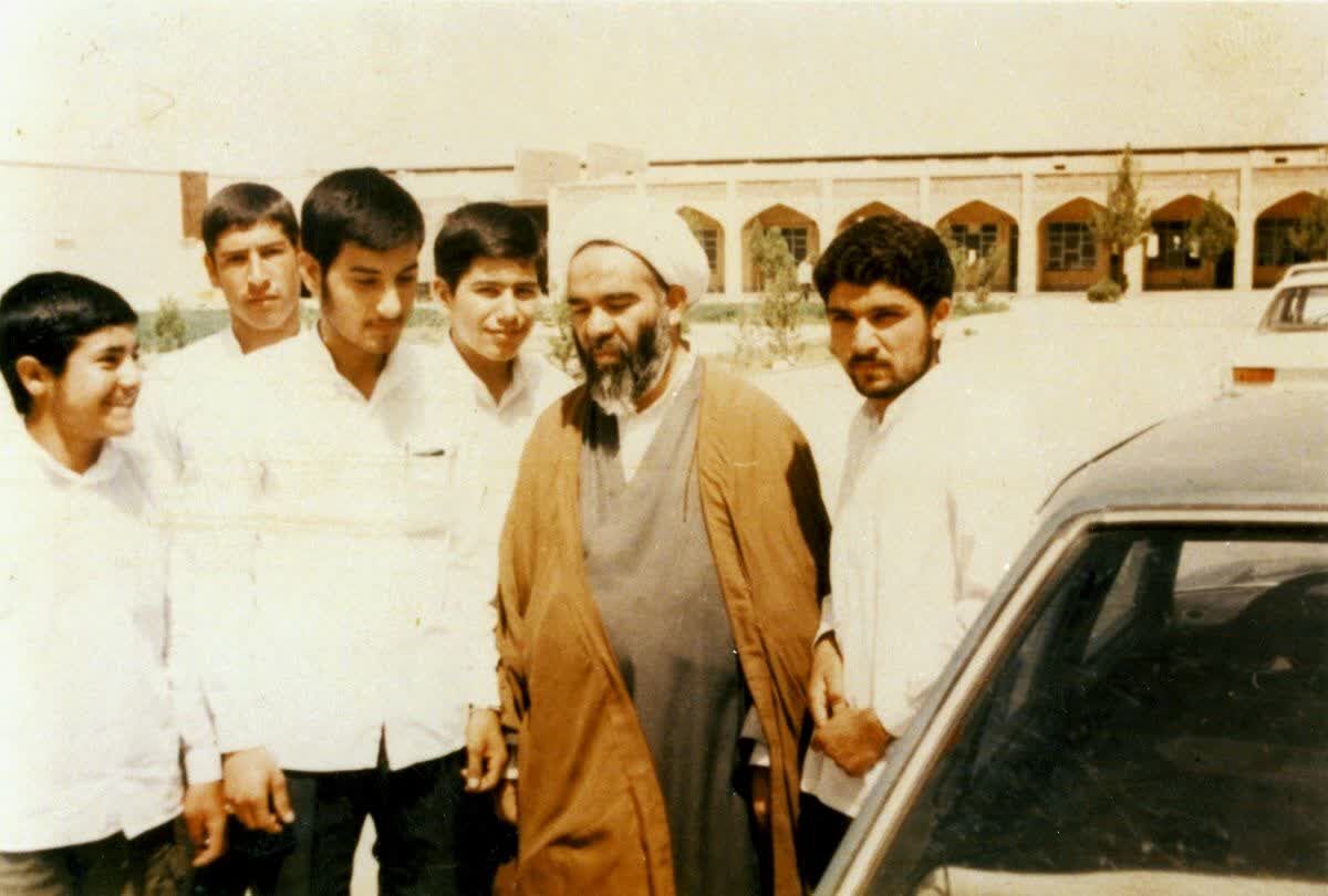 شهید مزاری؛ عالمی از کوهستان که به قلب بلوچستان نور بخشید