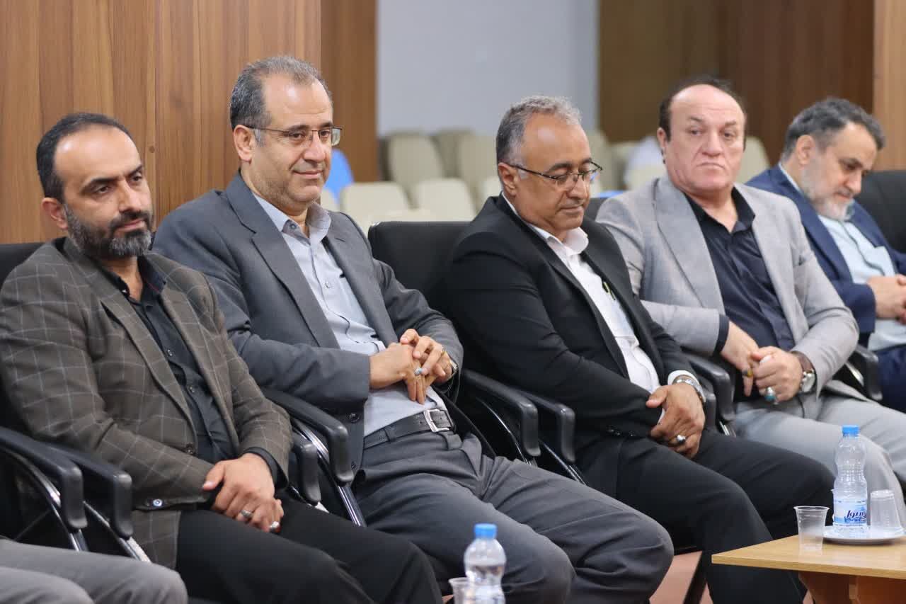 مسئولان جهاد کشاورزی با نگاهی واقع بینانه برای رفع مشکلات گام بردارند