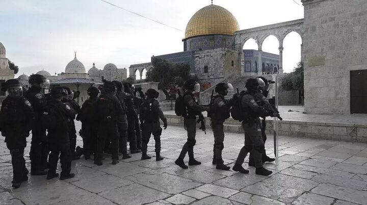 پس از حمله به ایران، اسرائیل مسجد الاقصی را تخلیه و کرانه باختری را بست
