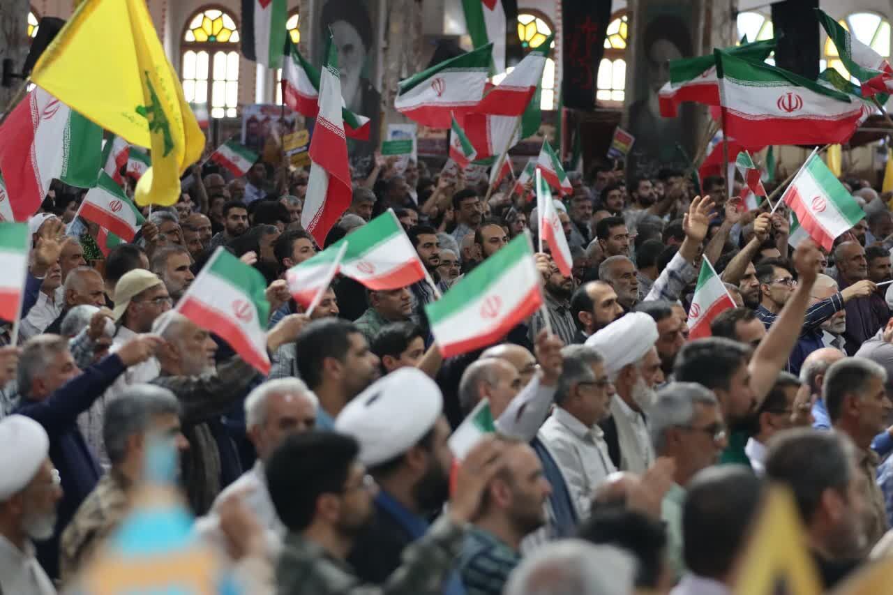 ما ملت غدیر و امام حسینیم و از جنگ و قطع‌نامه‌ نمی‌ترسیم