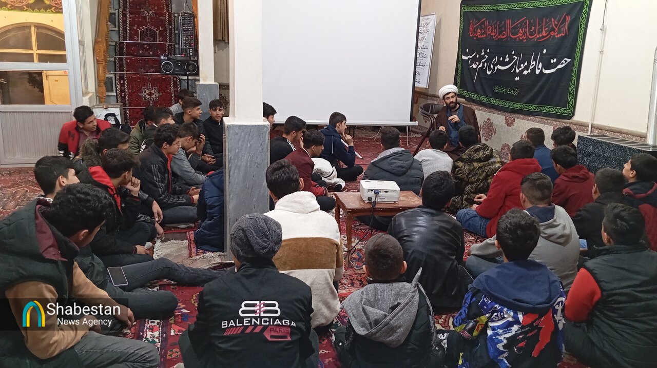 الگوی موفق مسجدداری با میدان‌داری نوجوانان