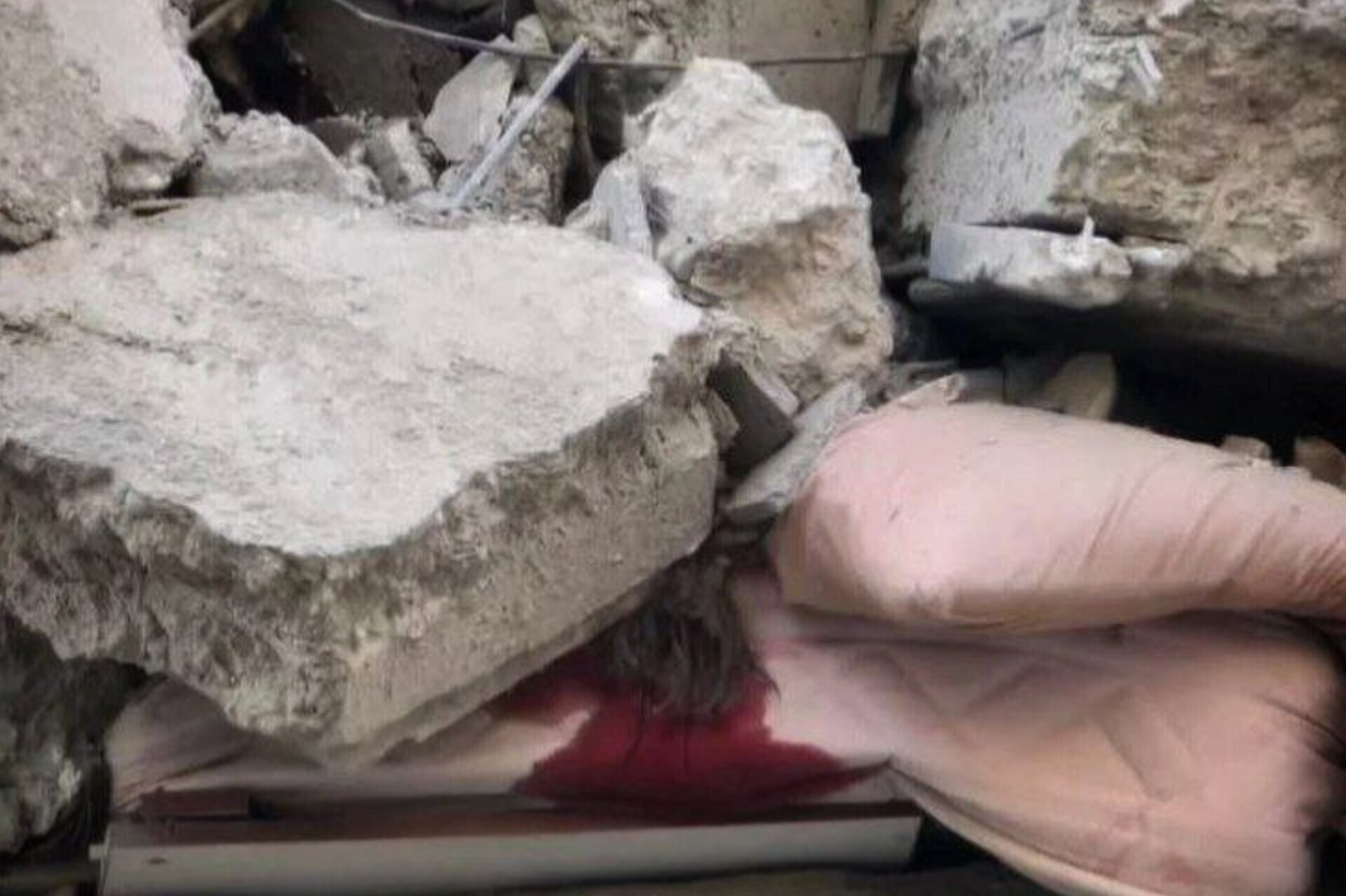 سرودههای شاعران گیلان از عاشورای قبل از غدیر