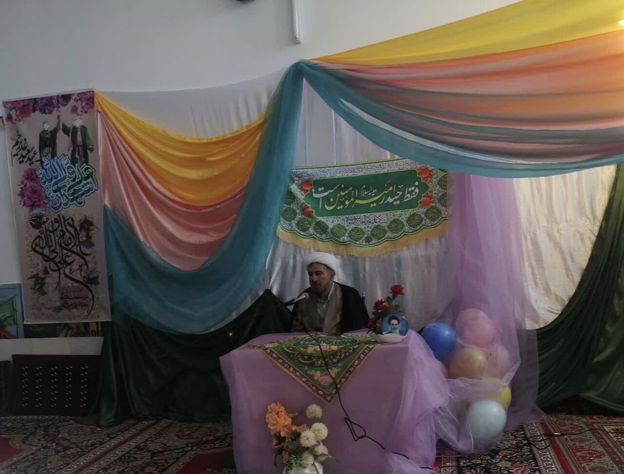 تجلی انس با قرآن، دعا و ولایتمداری در محفل دعای استغاثه مسجد حضرت ابوالفضل (ع) قلعه