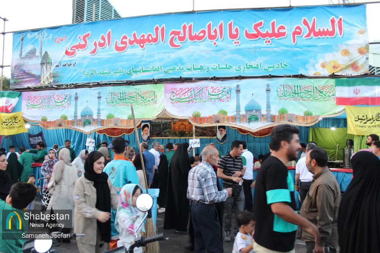 اطعام کیلومتری غدیر با ۱۱۰ موکب در مشهد