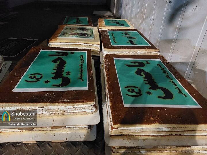 بیش از یک تُن کیک‌خامه و ۱۵ هزار میهمان؛ روایتی کوتاه از خدمات غدیری هیئت رهروان مکتب شهید سلیمانی