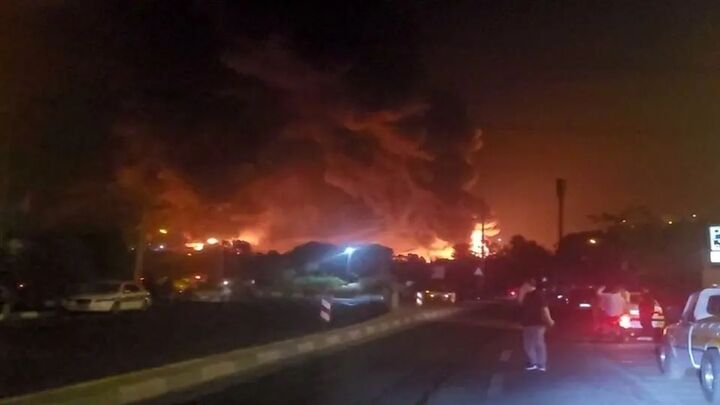 در انبار آتش گرفته شهران بنزین نبوده است