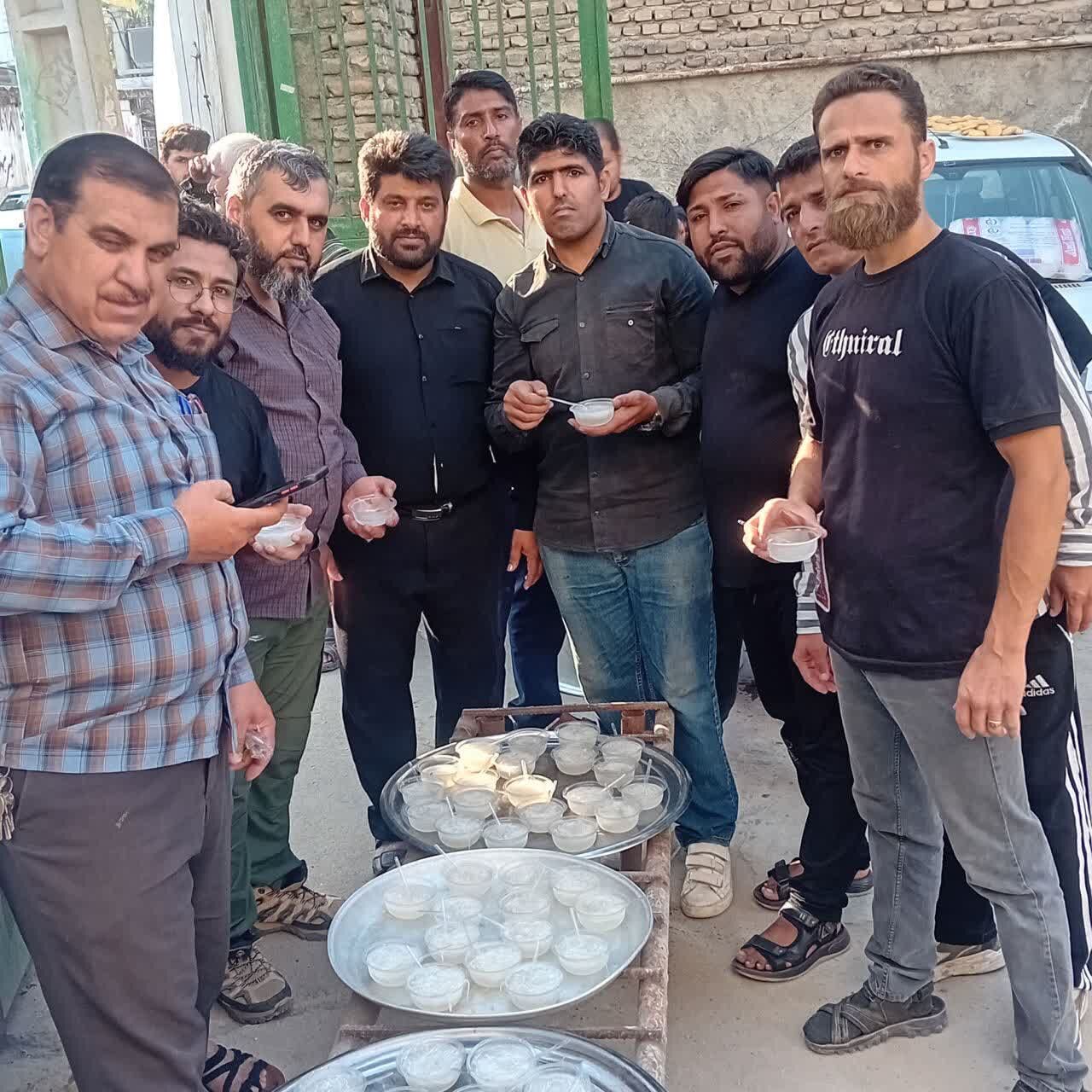 مقاومتر از قبل با تأسی از غدیر در مسیر ولایتمداری ایستادهایم