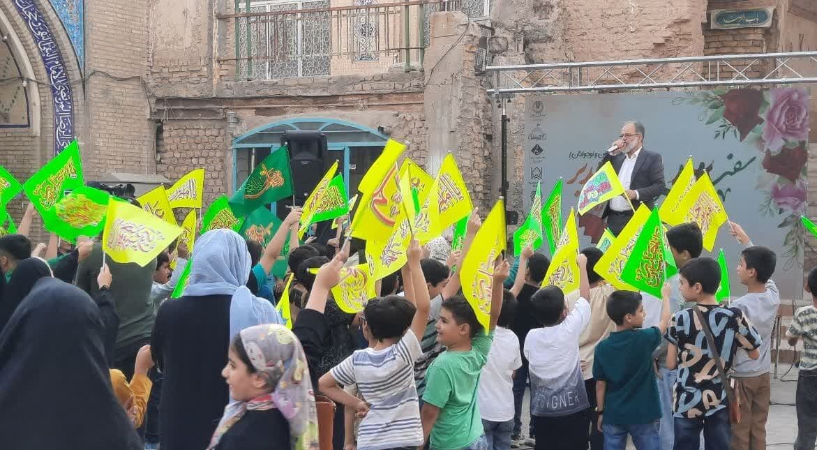 نوجوانان آران و بیدگل در «سفیران غدیر»، فریاد «مرگ بر اسرائیل» سر دادند