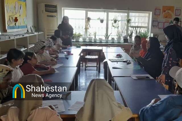 کودکان گرگانی، «ایران سرفراز» را با عشق و لاله سرودند