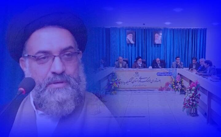 حرکت مجری شبکه خبر به مسئله قدرتمندی علیه استعمار و استکبار تبدیل شد