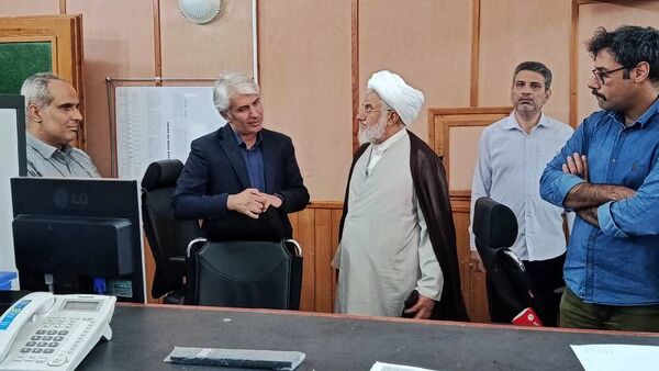 نماینده ولی‌فقیه در هرمزگان از صدا و سیمای مرکز خلیج فارس بازدید کرد