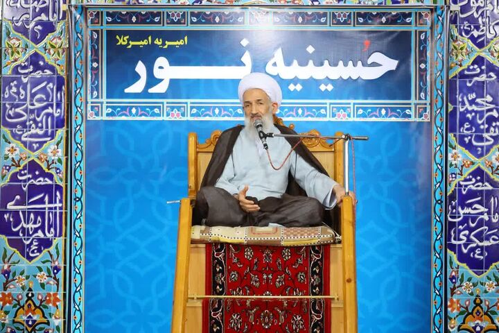 خون شهدا عزم ملت را افزایش خواهد داد