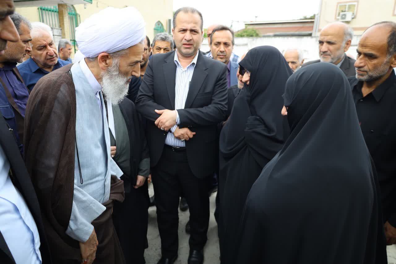 خون شهدا عزم ملت را افزایش خواهد داد