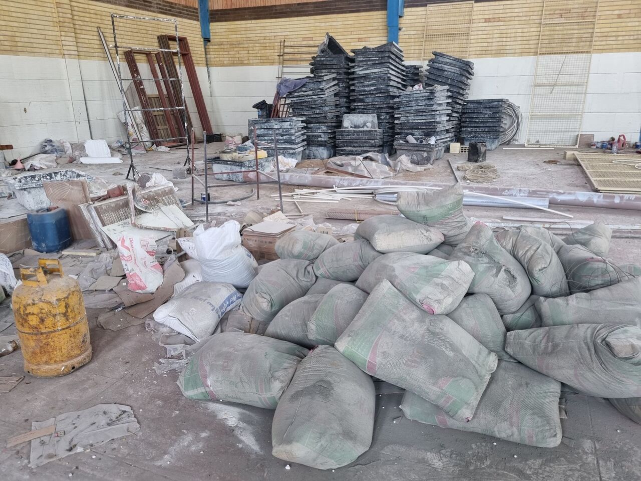 تکمیل پروژههای ناتمام مدارس رؤیای دانش آموزان با نیازهای ویژه کردستان است