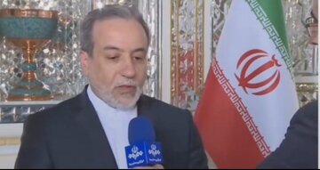 عراقچی: درباره موضوع موشکی با هیچ‌کس هیچ گفت‌وگویی نداریم