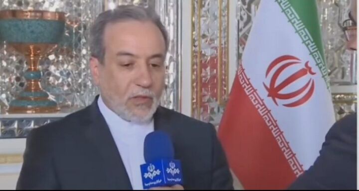 عراقچی: درباره موضوع موشکی با هیچ‌کس هیچ گفت‌وگویی نداریم