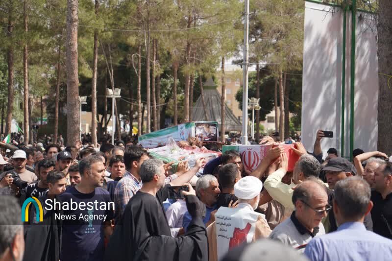 تجلی عزت و غیرت در بدرقه حماسی فرزندان وطن