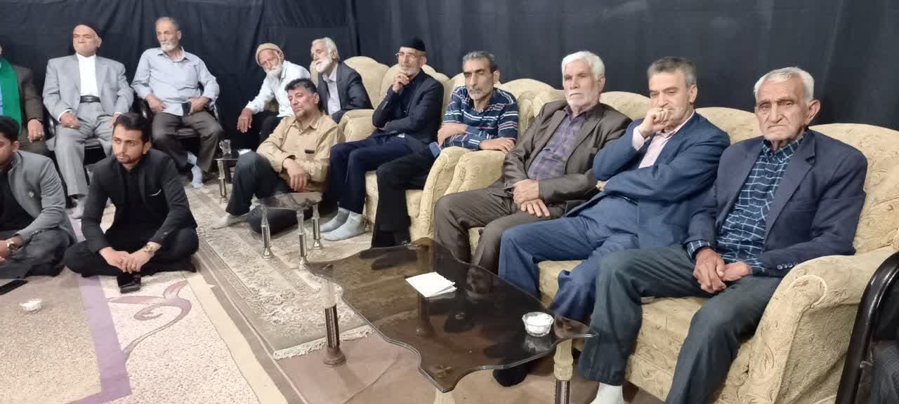 سفیران عاشورایی آران و بیدگل در آستانه محرم گرد هم آمدند