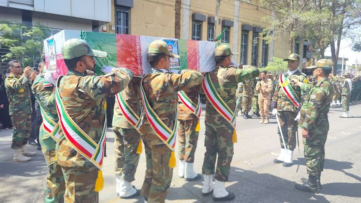 پیکر مطهر شهید «رمضانی» در فردوس تشییع شد