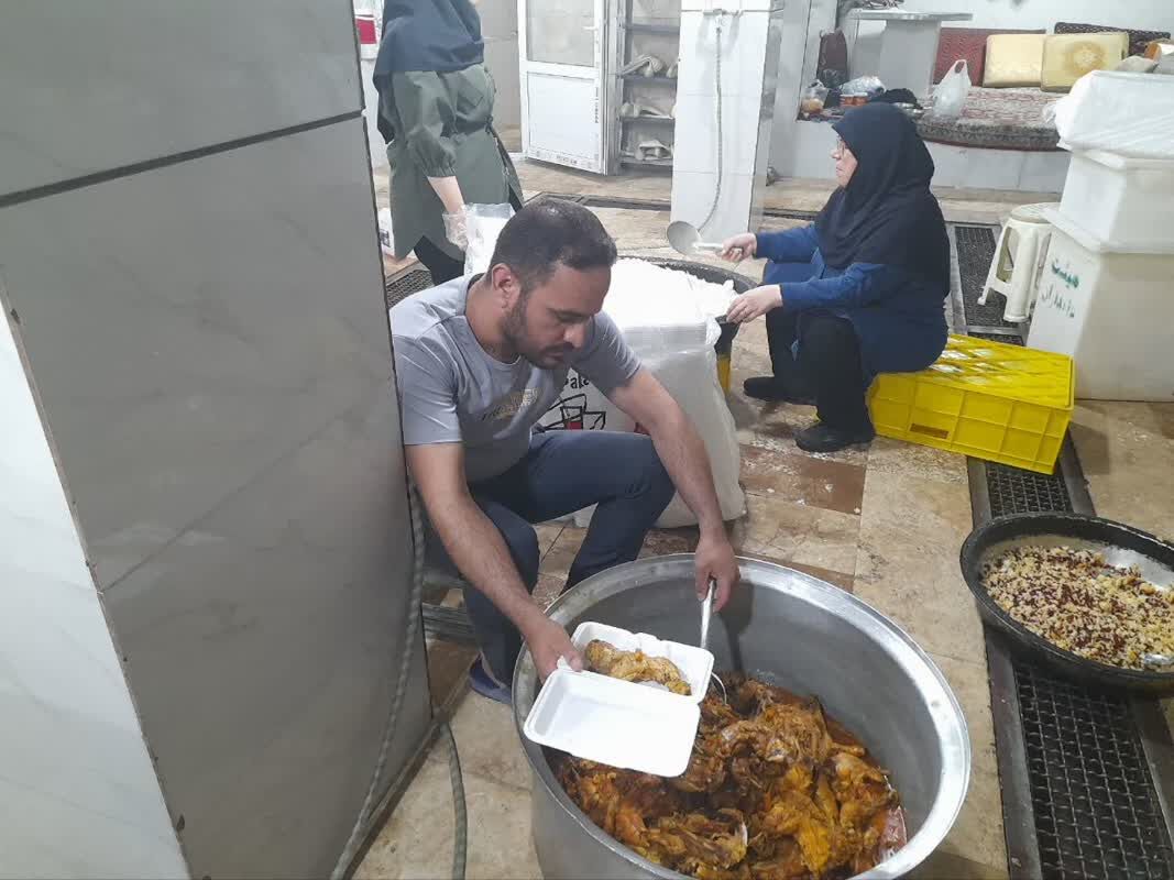 ایثار و همدلی نوجوانان و جوانان مسجدی در عرصههای فرهنگی، تبیینی و آموزشی