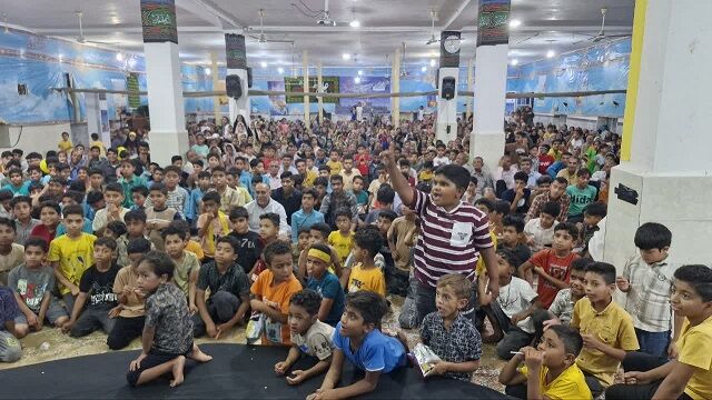 تجمع اعتراضی در روستای کردر رضوی به همت کانون فرهنگی هنری امام المنتظر(عج)