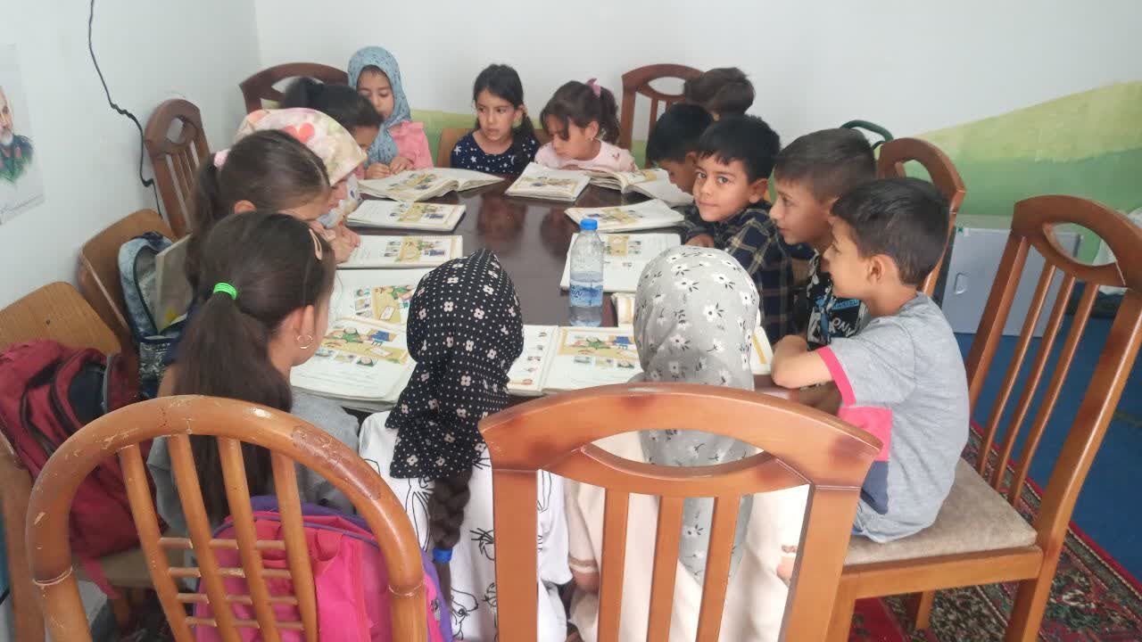  امید در میان چالش‌ها/ کلاس‌های فرهنگی مسجد پناه بچه‌های روستا 