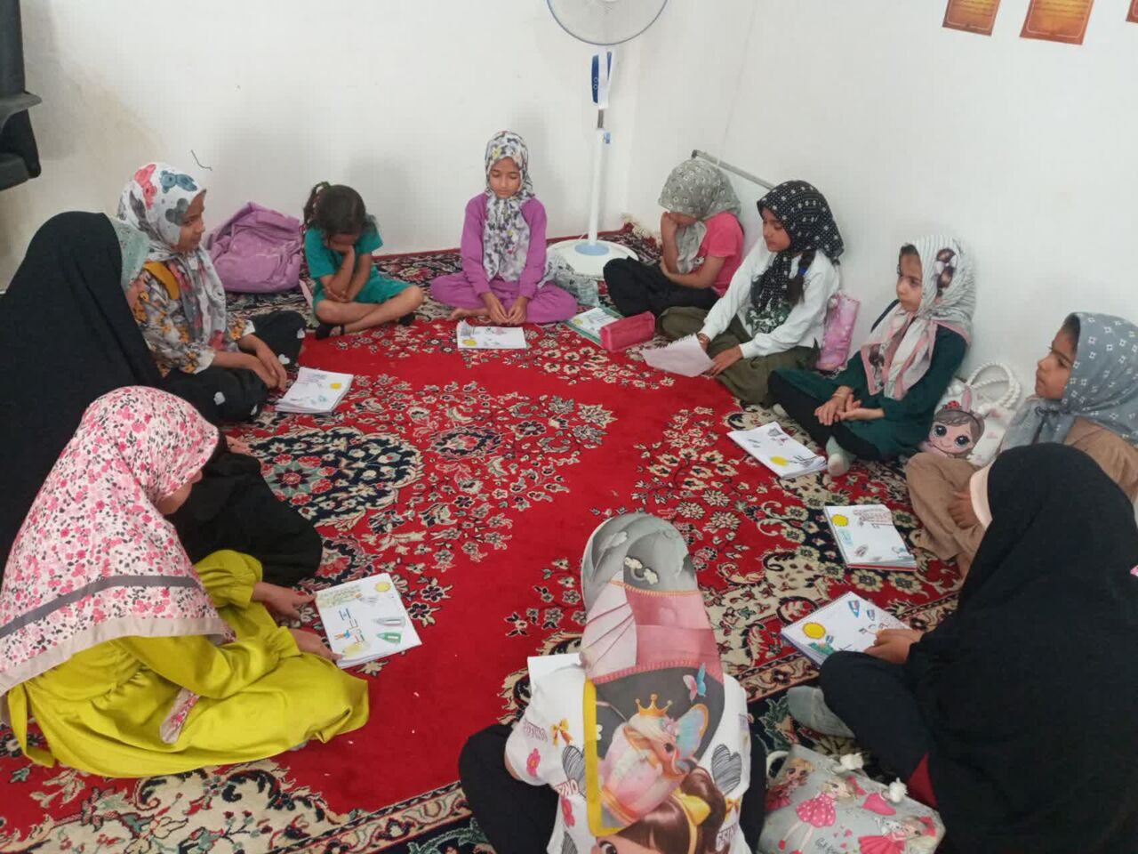  امید در میان چالش‌ها/ کلاس‌های فرهنگی مسجد پناه بچه‌های روستا 