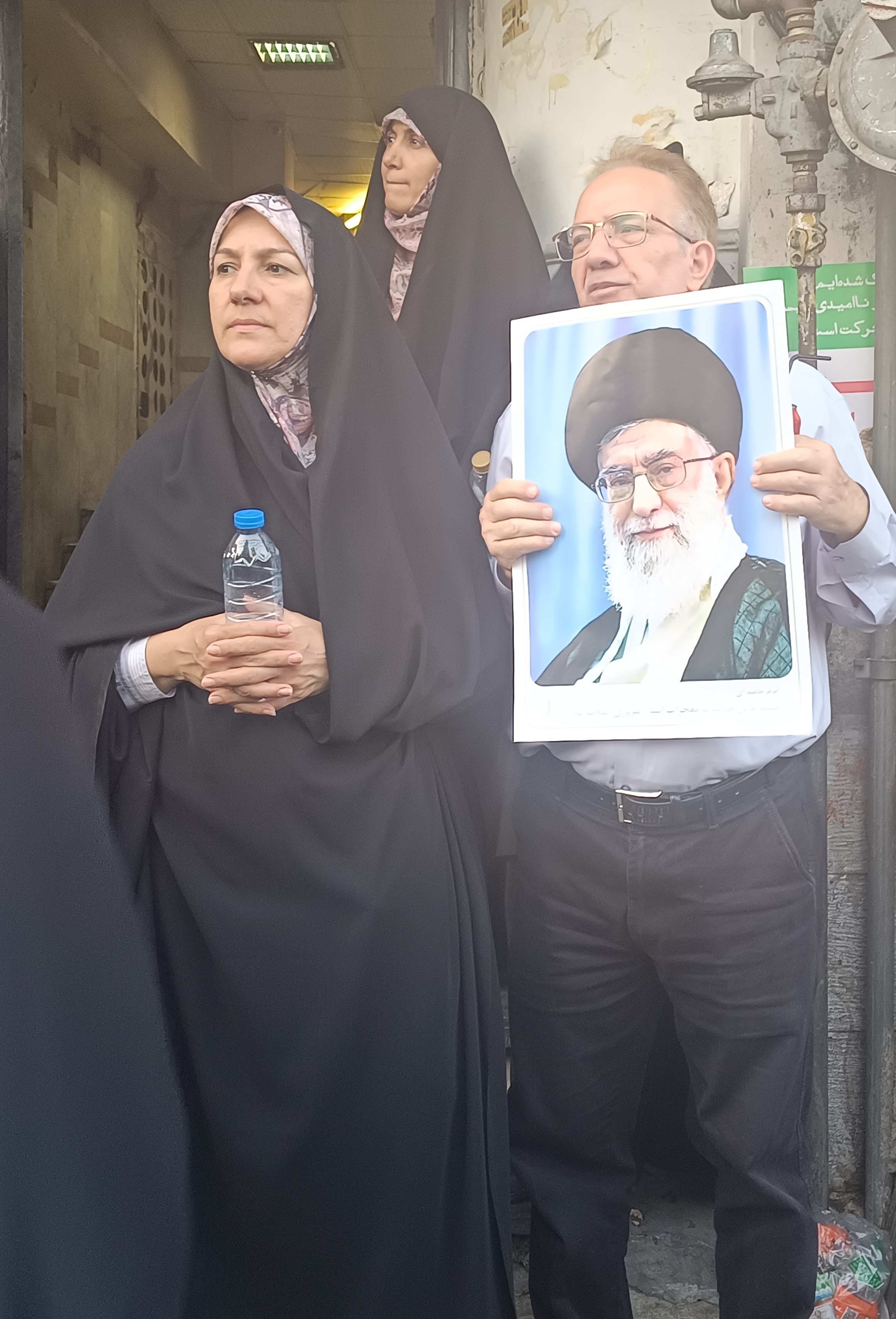 ملت حامی نیروهای مسلح و مدافعان وطن/ اجتماع امروز اجتماع آغاز راه است